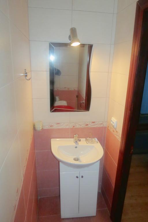 Apartments And Sauna Трускавец Екстериор снимка